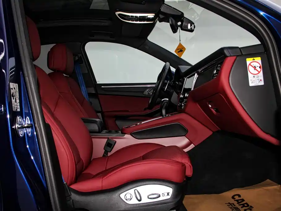 Porsche Macan 2022 — фото 18