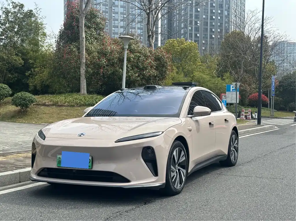 NIO ET5 2024