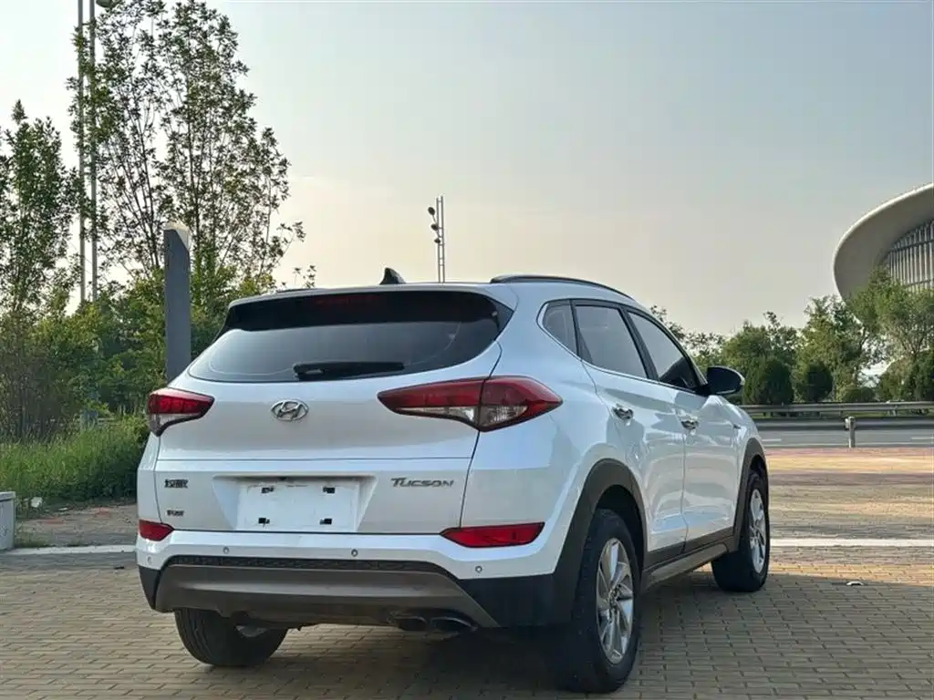 Hyundai Tucson 2016 — фото 4