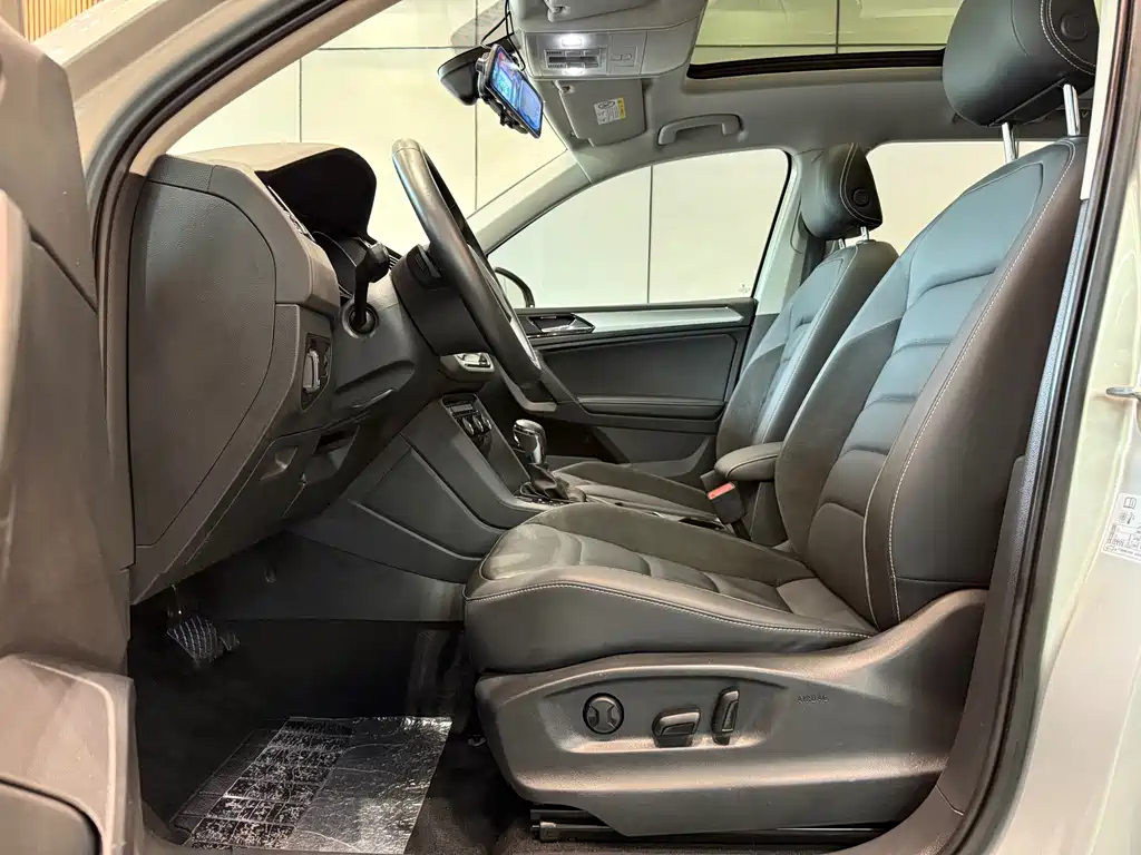 Volkswagen Tiguan L 2020