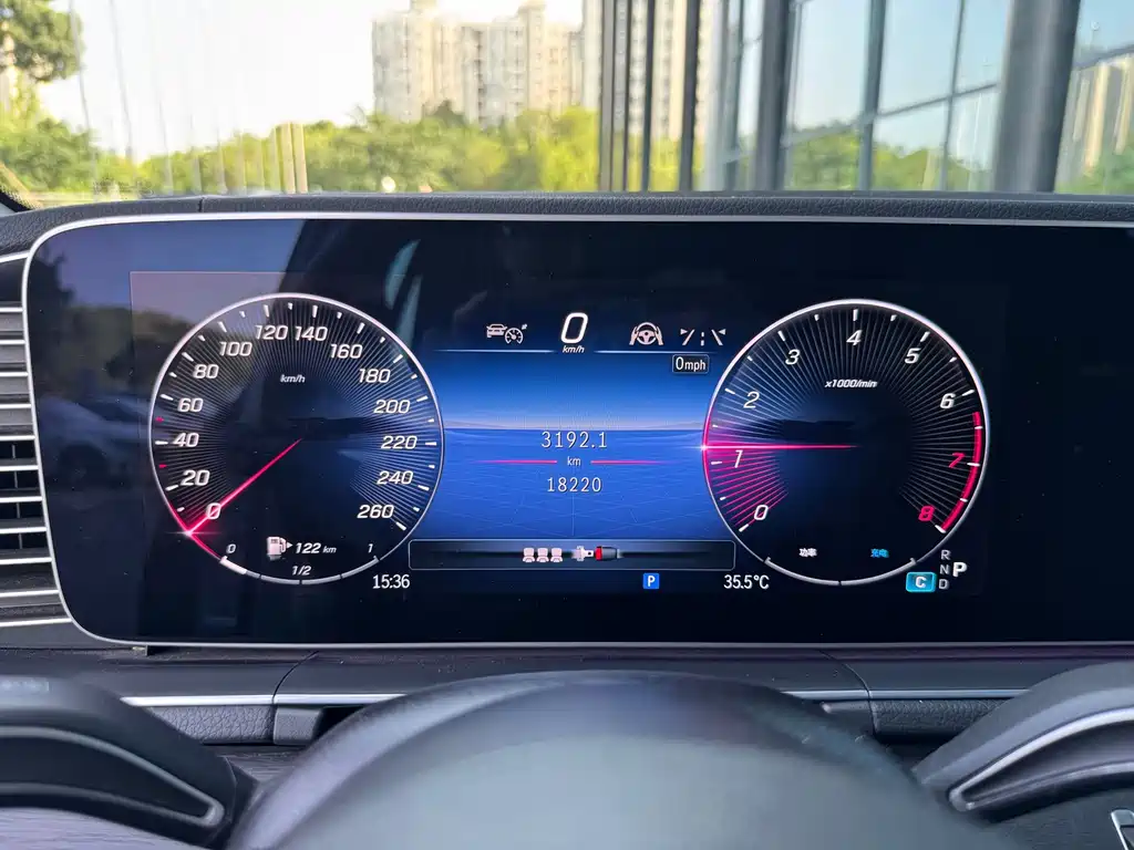 Mercedes-Benz GLE 2023 — фото 15