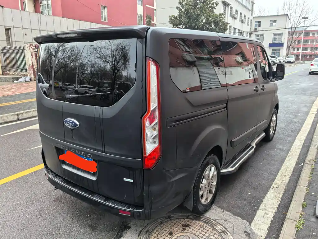 Ford Tourneo 2019 — фото 4