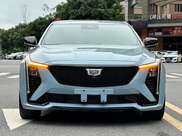 Cadillac CT5 2025
