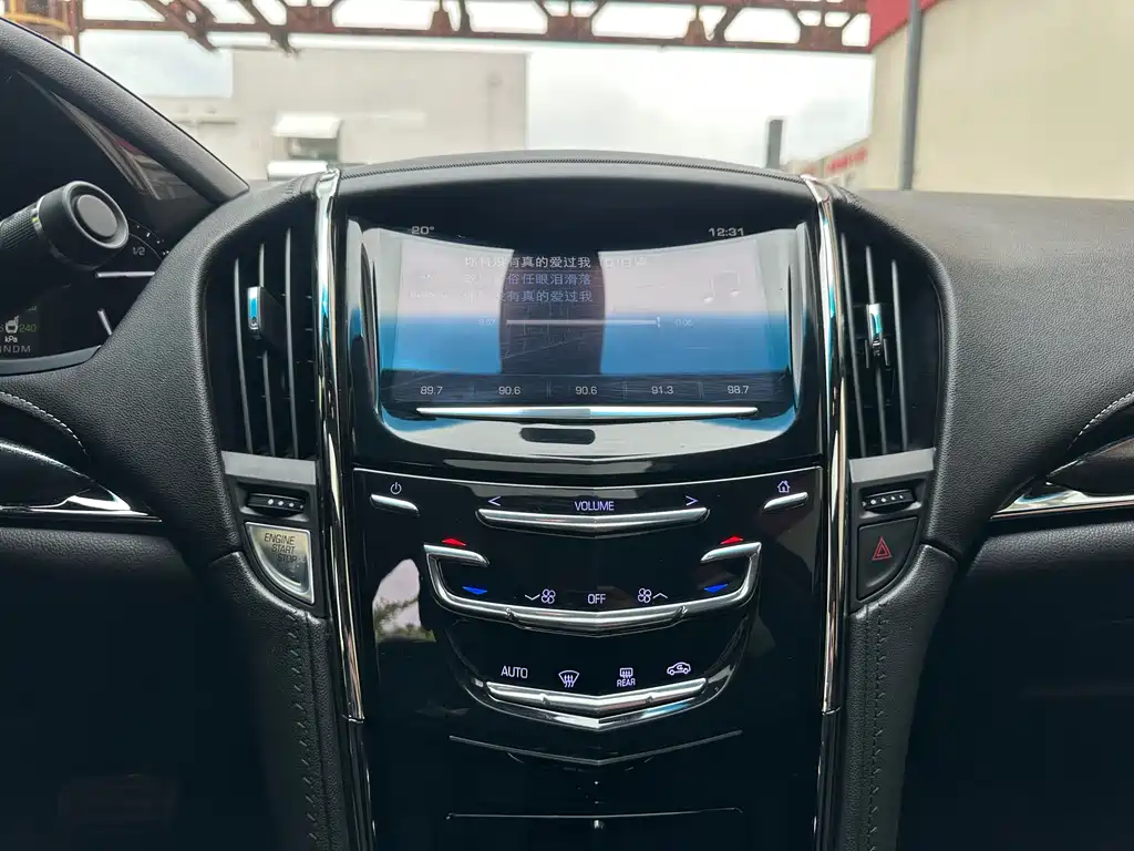 Cadillac ATS-L 2019 — фото 15