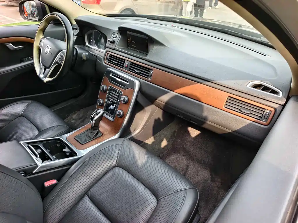 Volvo S80L 2015 — фото 16