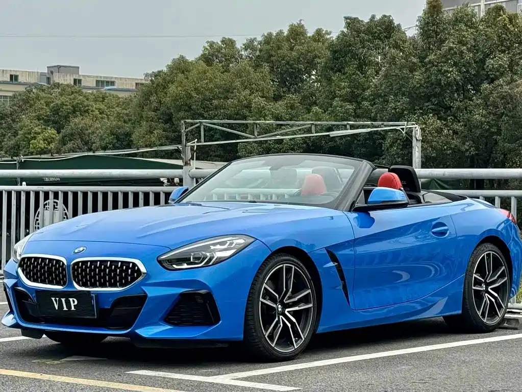 BMW Z4 2021 — фото 1