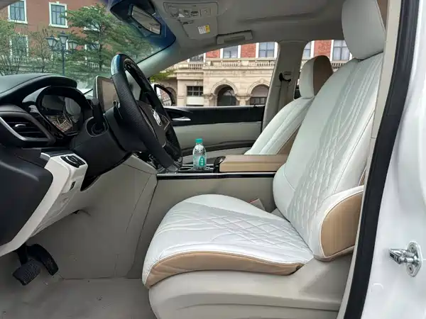 Buick GL8 2022