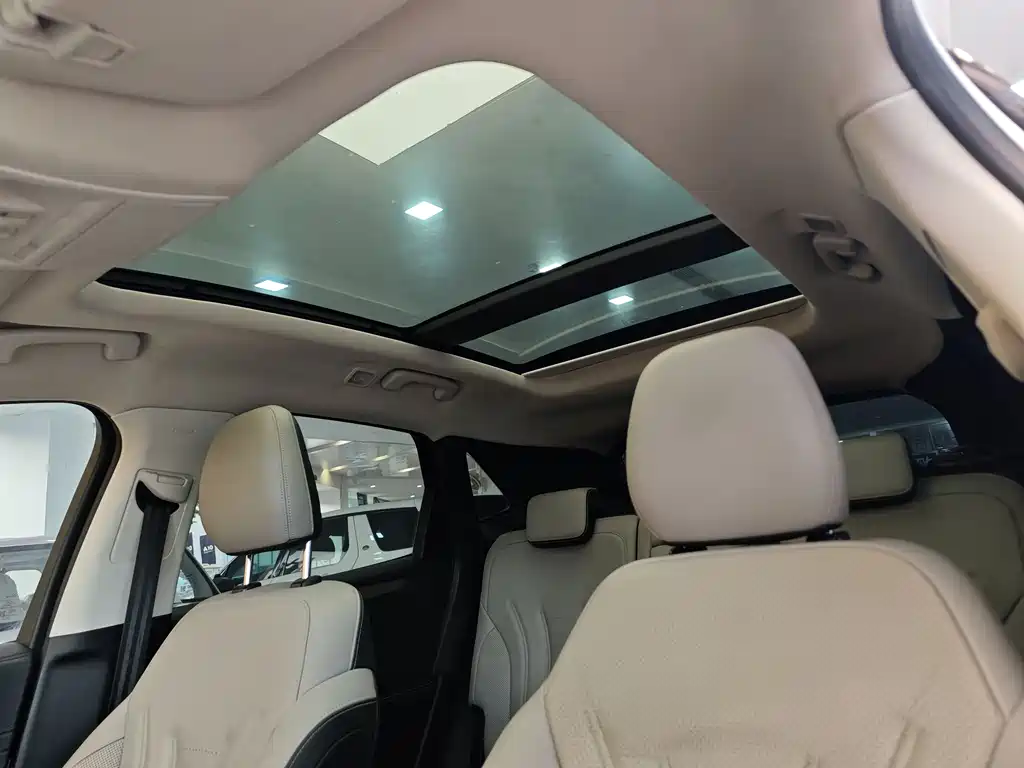 Ford Escape 2020 — фото 13