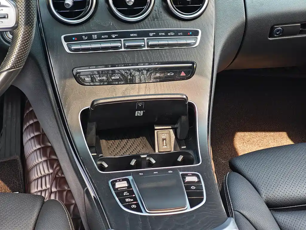 Mercedes-Benz C-Class 2021 — фото 14