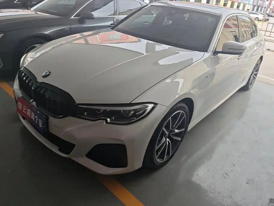 BMW 3 Series 2022
