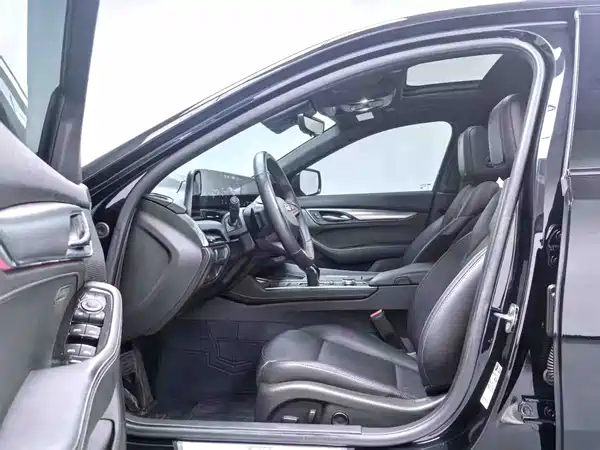 Cadillac CT5 2023