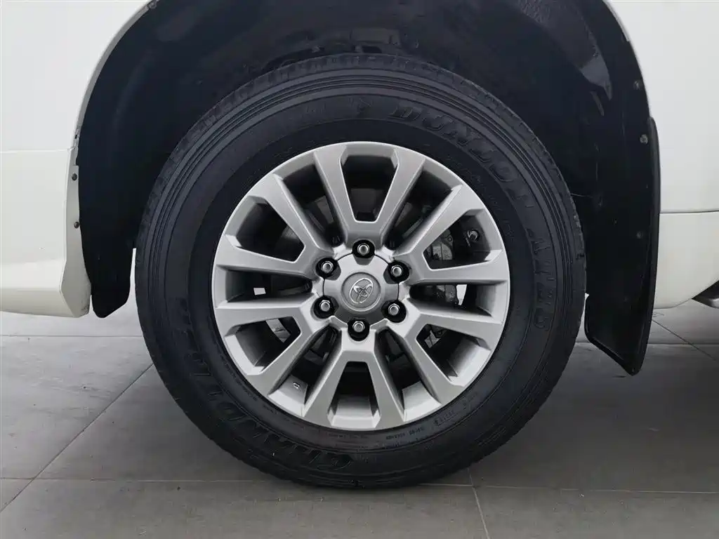 Toyota Prado 2019 — фото 17