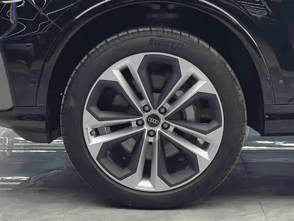 Audi Q7 2023