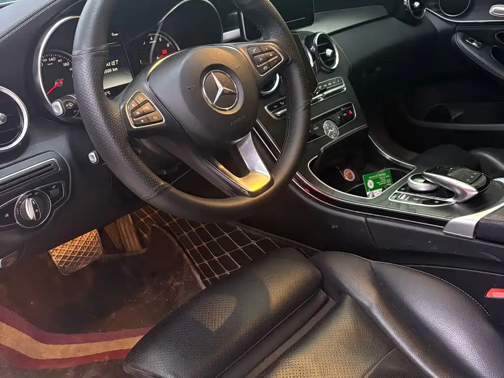 Mercedes-Benz C-Class 2018 — фото 4