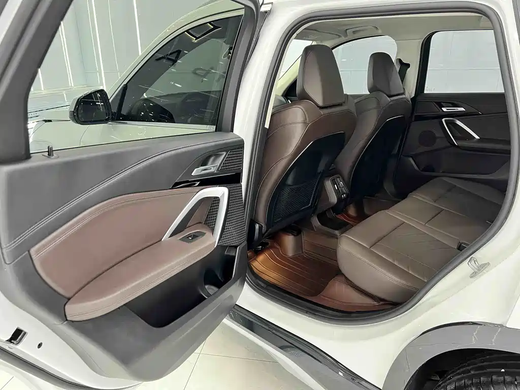 BMW X1 2023 — фото 7