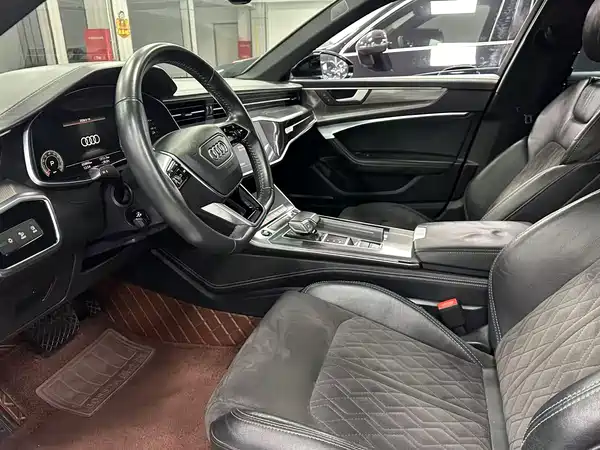 Audi A6L 2021