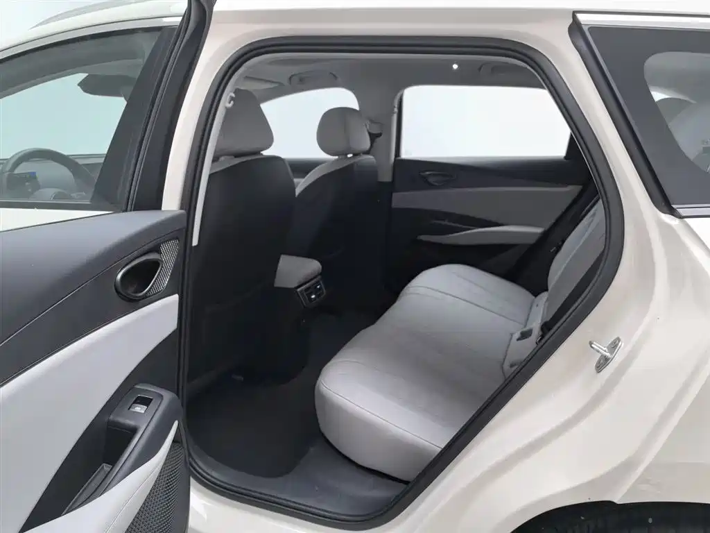 BYD Seal 06 DM-i Wagon 2025 — фото 15