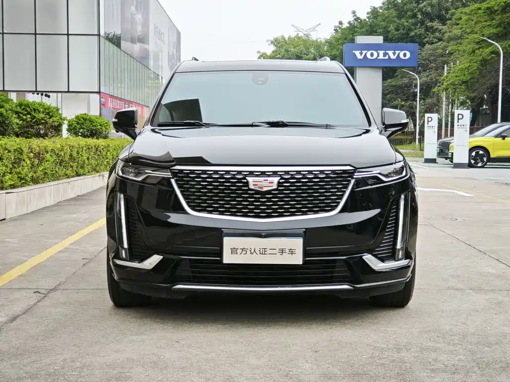 Cadillac XT6 2022 — фото 2