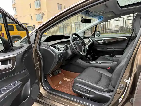 Honda Jade 2014