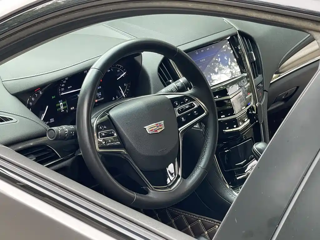 Cadillac ATS-L 2017 — фото 12