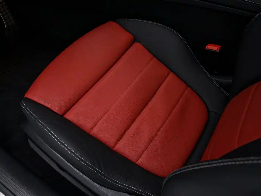 Mercedes-Benz E-Class 2020 — фото 13