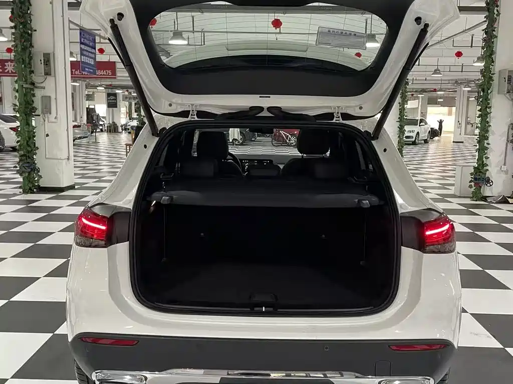 Mercedes-Benz GLA 2022 — фото 11