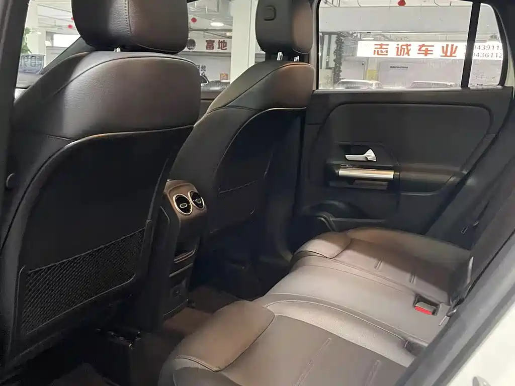 Mercedes-Benz GLA 2022