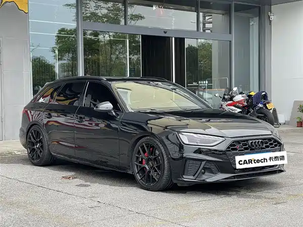 Audi S4 2023