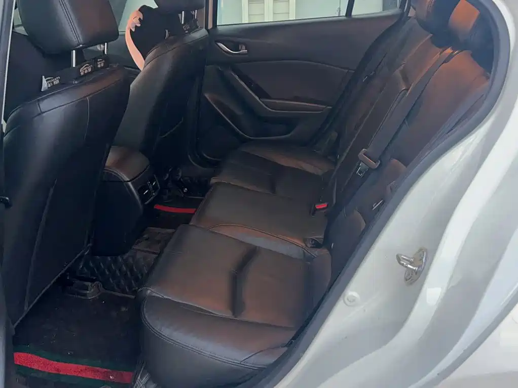 Mazda 3 Angkesela 2019 — фото 13