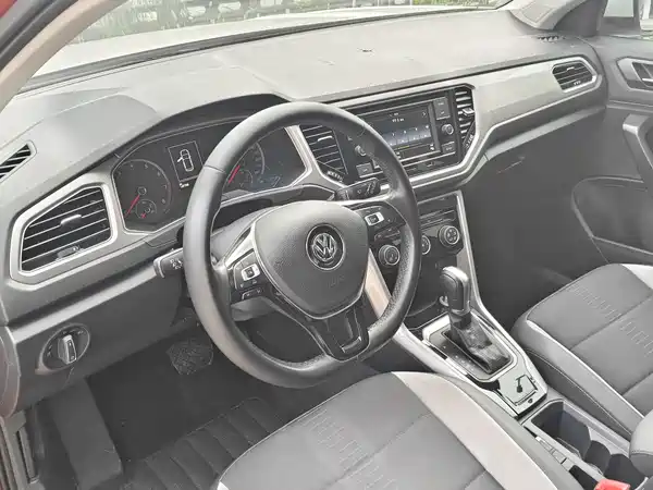 Volkswagen T-Roc 2020