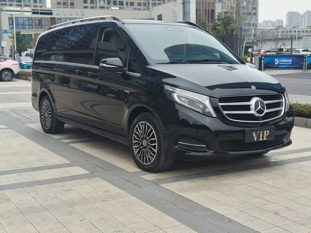 Mercedes-Benz V-Class 2019 — фото 3