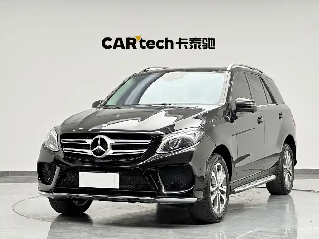 Mercedes-Benz GLE 2017 — фото 1