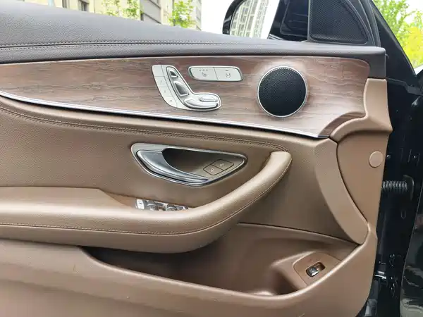 Mercedes-Benz E-Class 2020