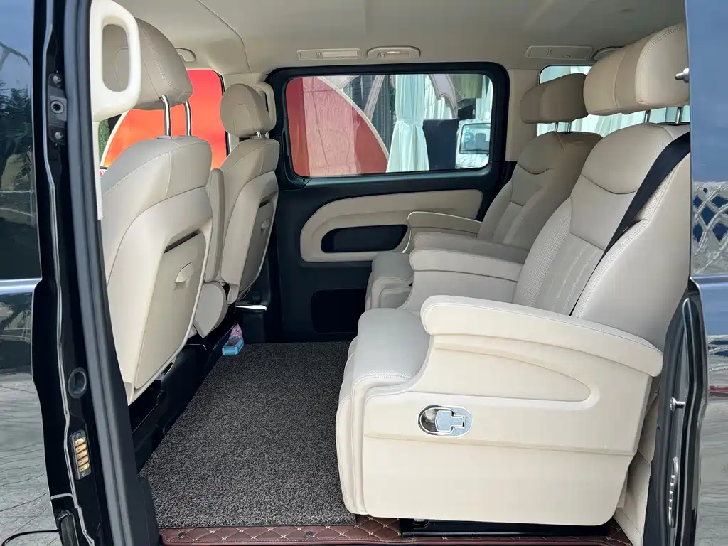 Mercedes-Benz Vito 2017 — фото 14