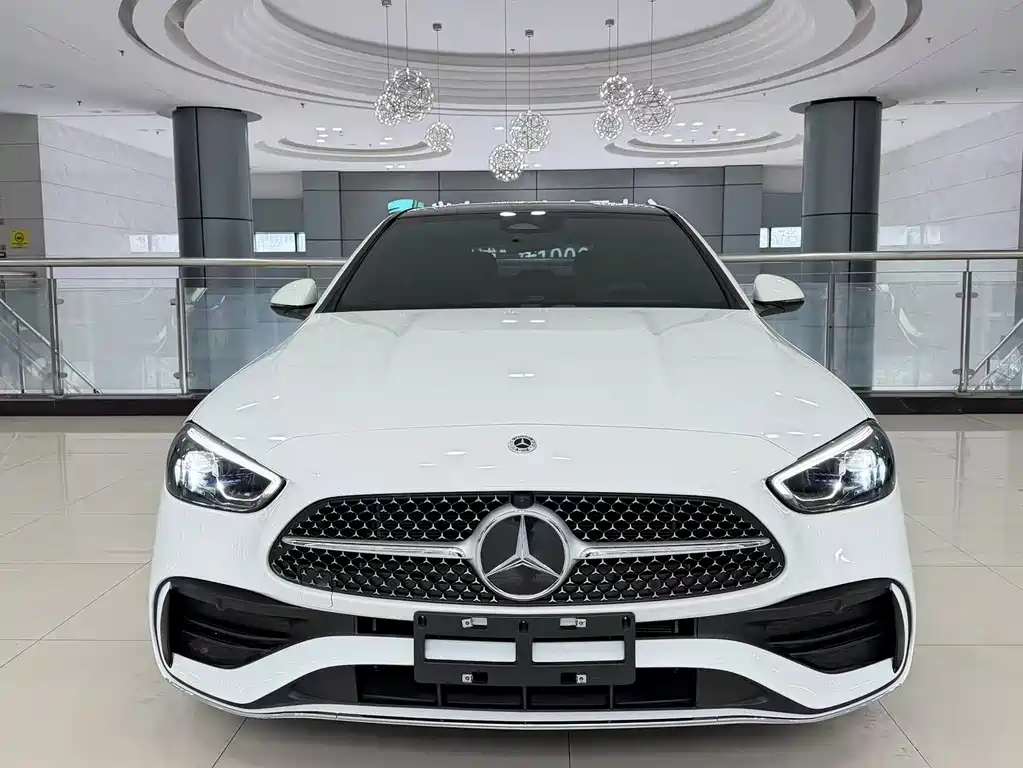 Mercedes-Benz C-Class 2023 — фото 2