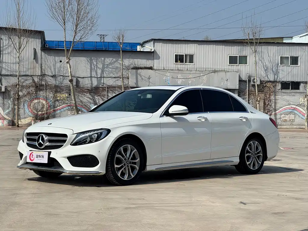 Mercedes-Benz C-Class 2017 — фото 1