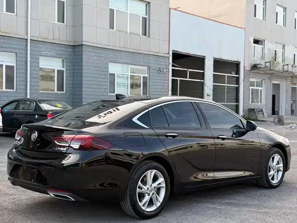 Buick Regal 2021