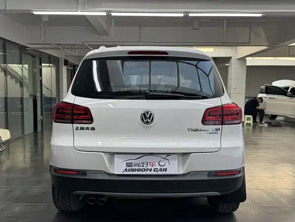 Volkswagen Tiguan 2015