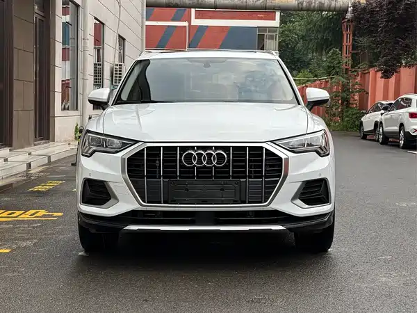 Audi Q3 2022