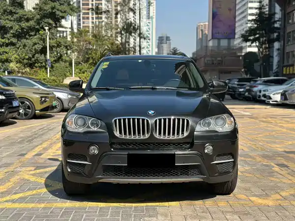 BMW X5 2011