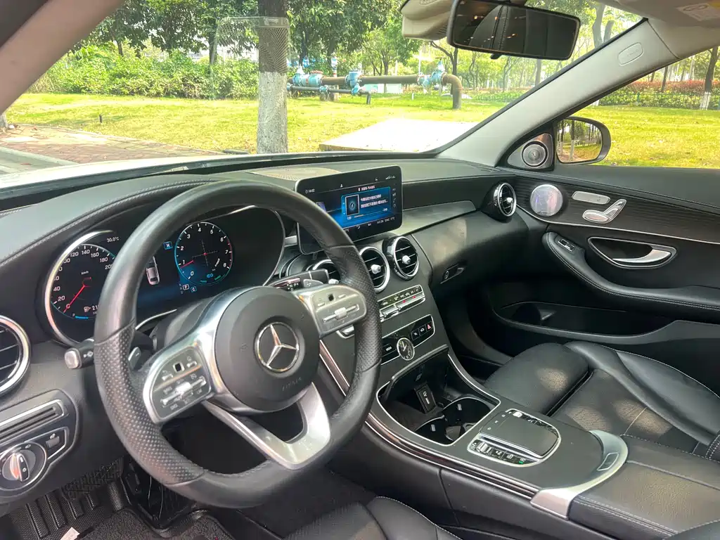 Mercedes-Benz C-Class 2020 — фото 14