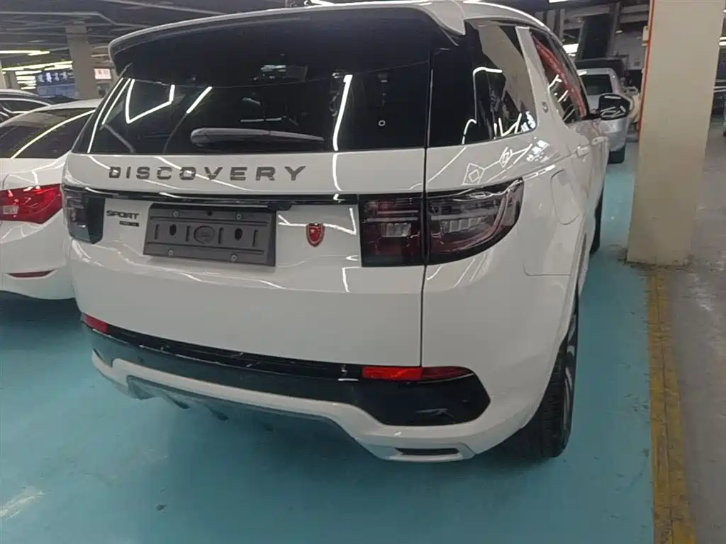 Land Rover Discovery Sport 2021 — фото 7