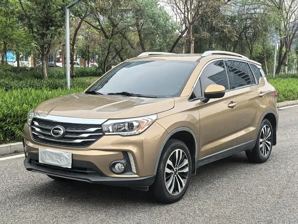 GAC Motor Trumpchi GS4 2017 — фото 1