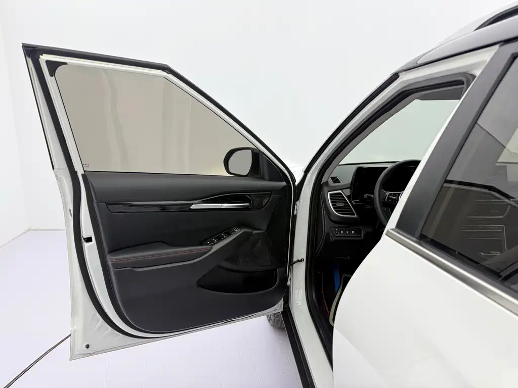 Kia KX3 2021 — фото 22