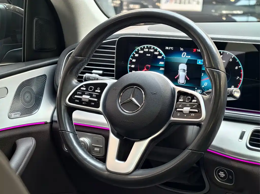 Mercedes-Benz GLE 2021 — фото 19