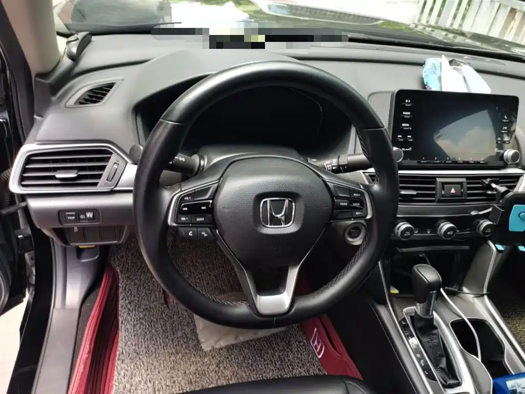 Honda Accord 2018 — фото 3