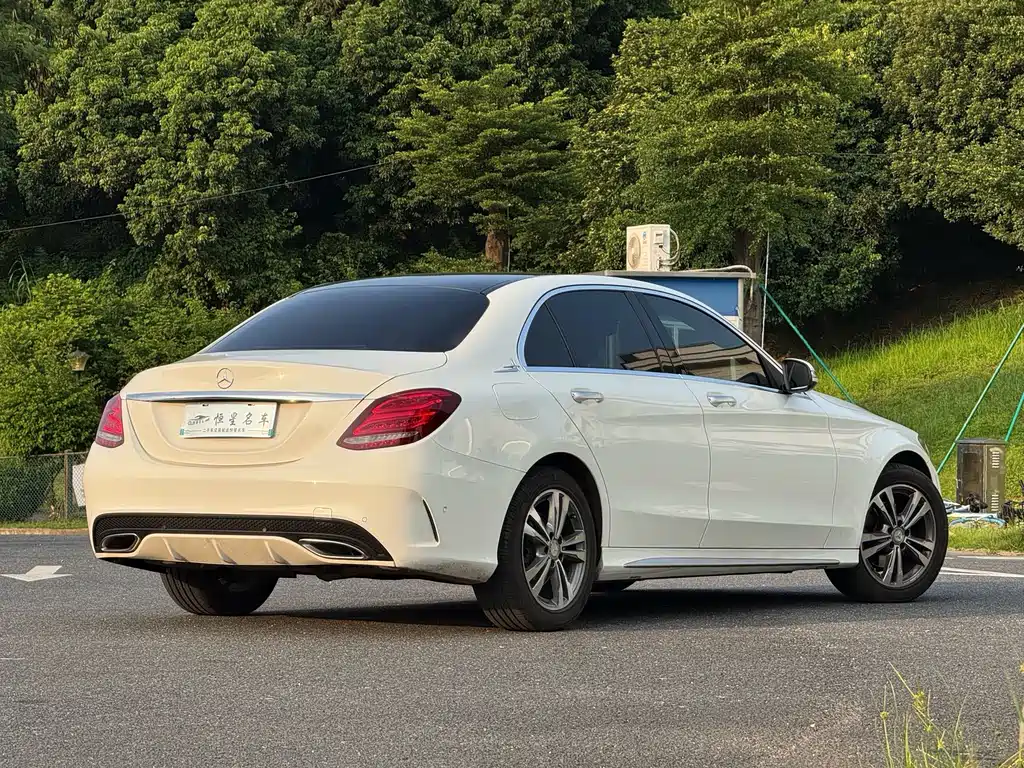 Mercedes-Benz C-Class 2016