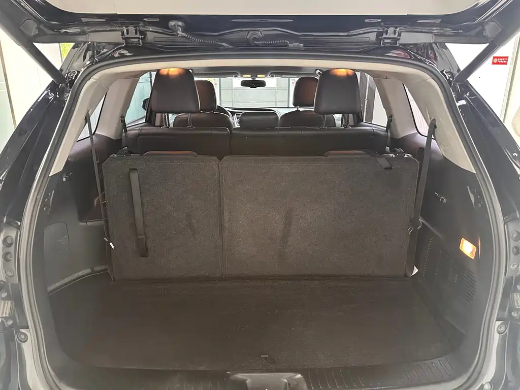 Toyota Highlander 2018 — фото 19