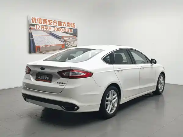 Ford Mondeo 2016
