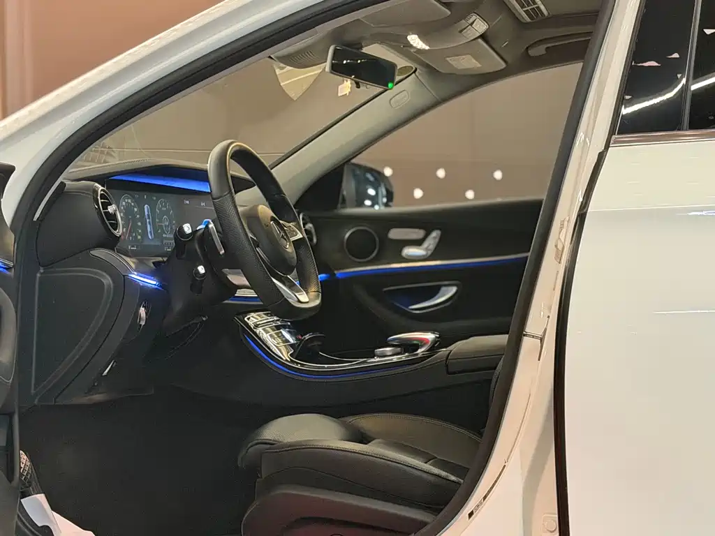 Mercedes-Benz E-Class 2017